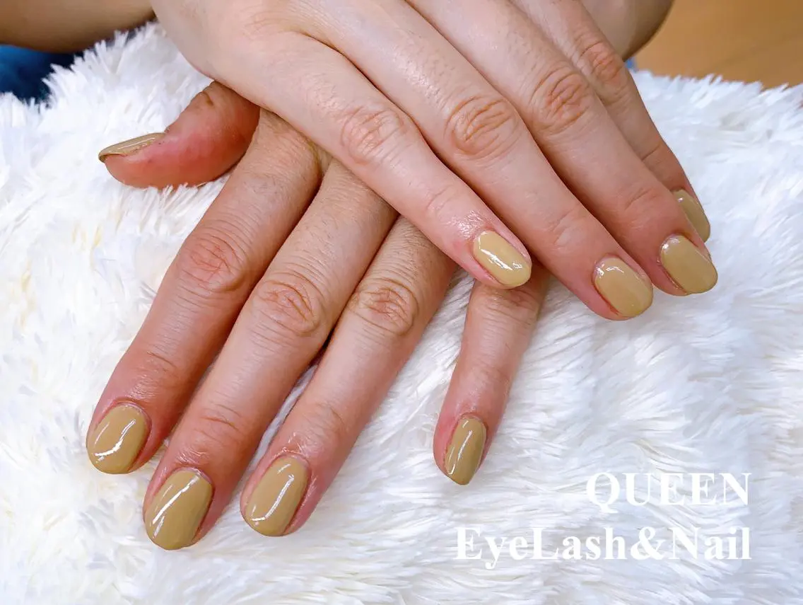 ミディアム カラー ネイル Bloom Nailのネイルデザイン