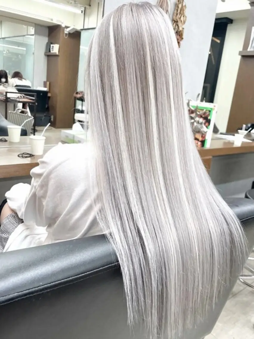 ロング エクステ uiki シールエクステのヘアスタイル