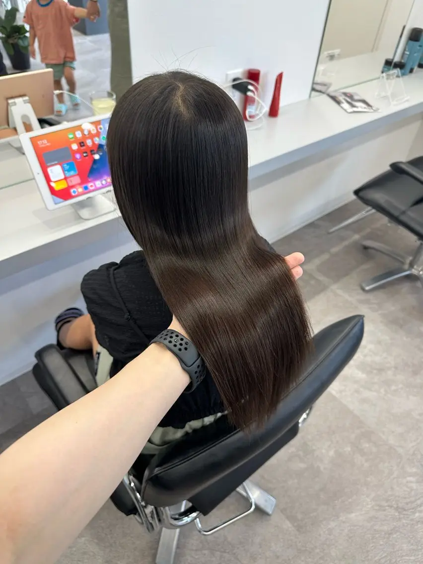 セミロング 髪質改善 縮毛矯正 佐藤功真/ ブリーチなしカラーのヘアスタイル