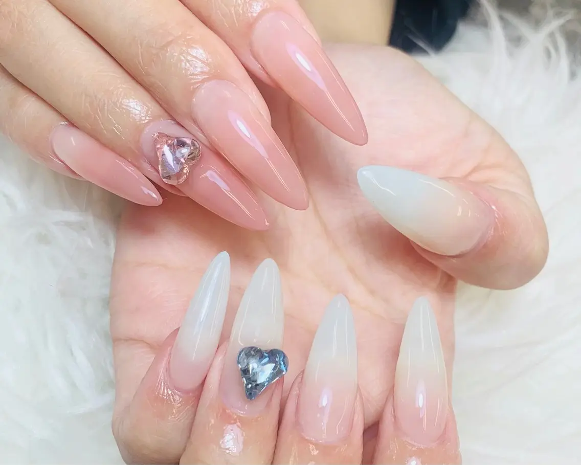 ネイル チークネイル 長さ出し フットネイル 韓国ネイル マグネットネイル ハンドネイル ハンドケア AN NAIL _HOAのネイルデザイン