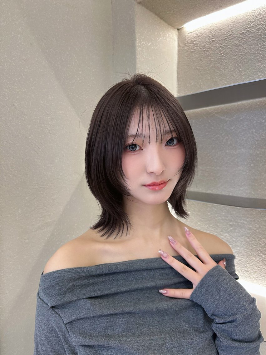 ミディアム ミディアムレイヤー レイヤーカット カット ヘアカラー Un ami 心那のヘアスタイル