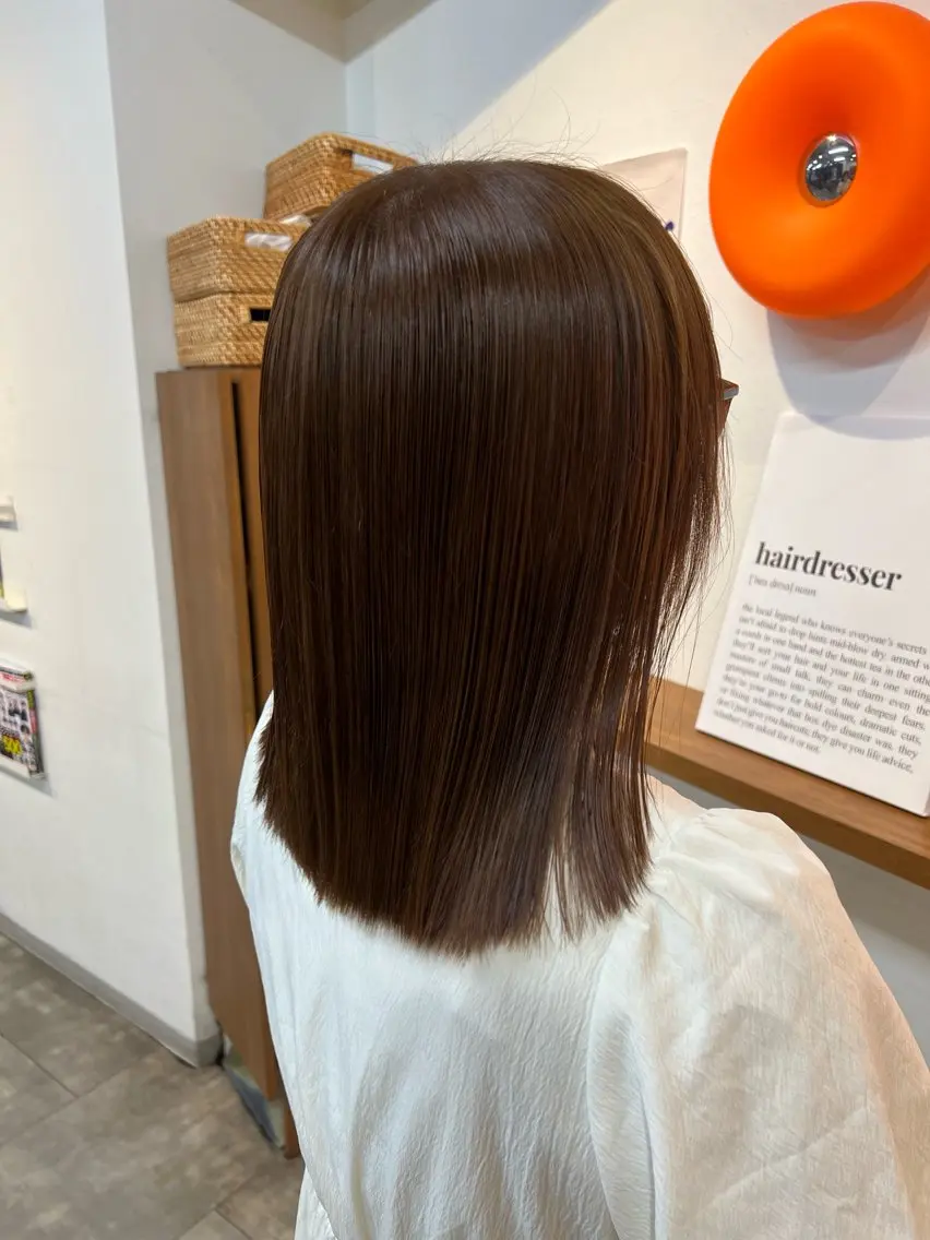 カラー 透明感カラー 村井 湖奈のヘアスタイル