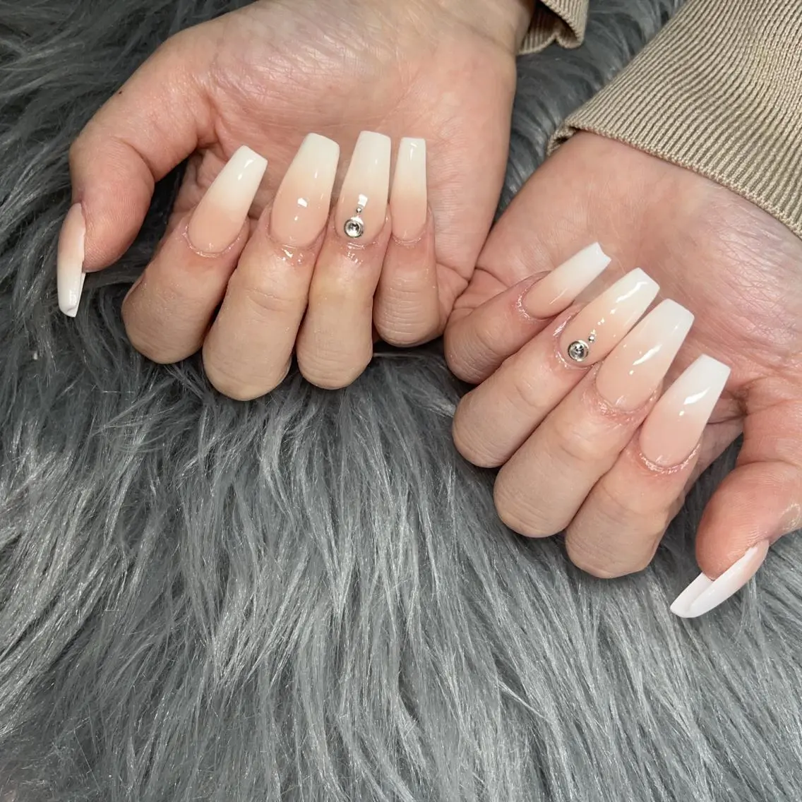 ミディアム ネイル yukina nailのネイルデザイン