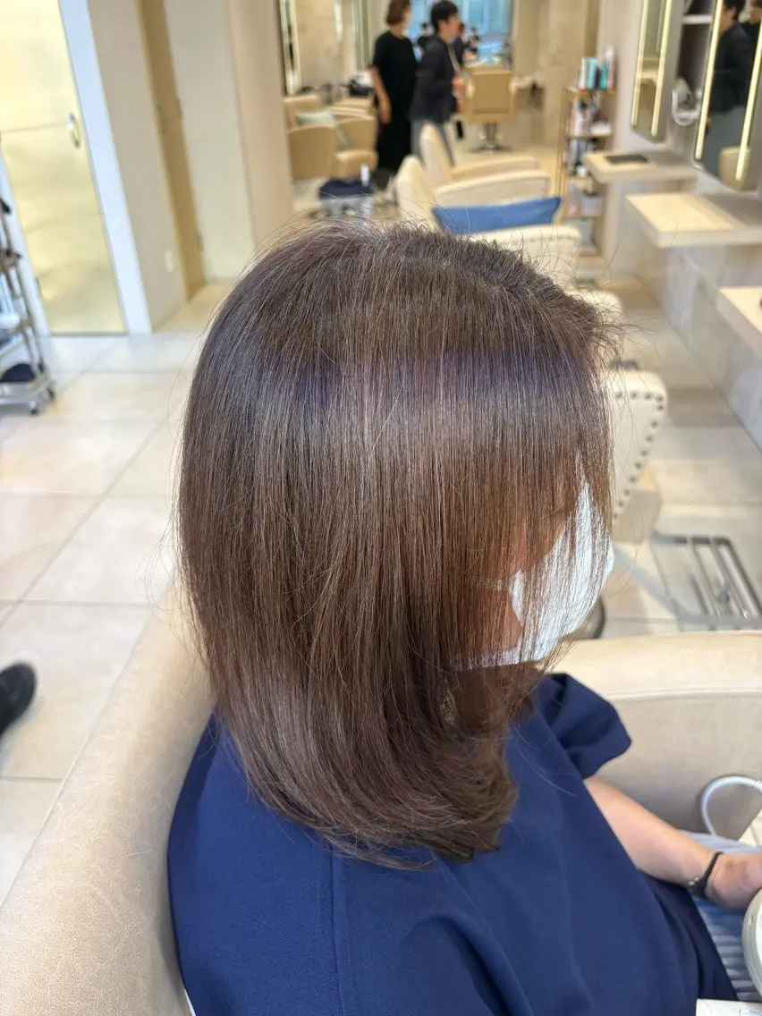 セミロング 高橋 美樹のヘアスタイル
