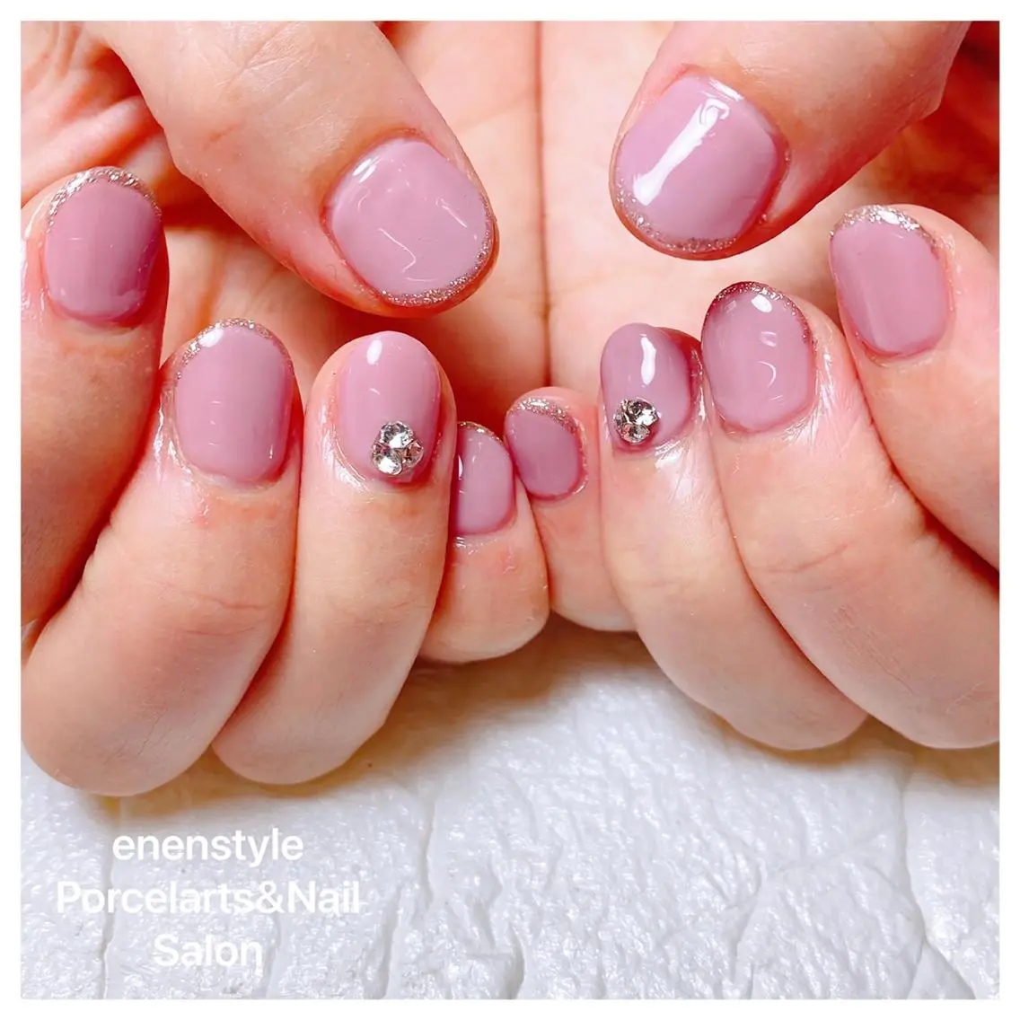 ミディアム ネイル 🐾enen style 🐾のネイルデザイン