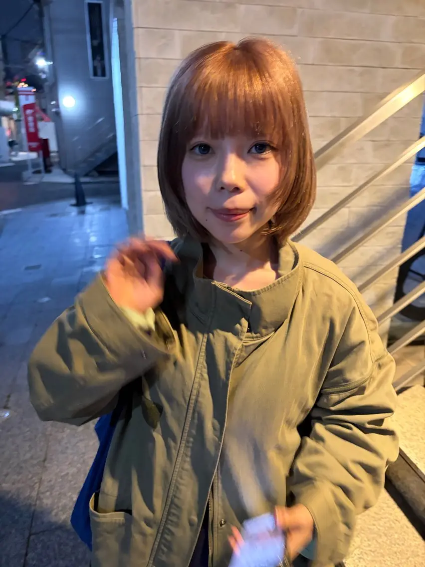 ミディアム カラー ブリーチ カット ヘアカラー トリートメント 中性的ヘア/ ナチュラル/トモキのヘアスタイル
