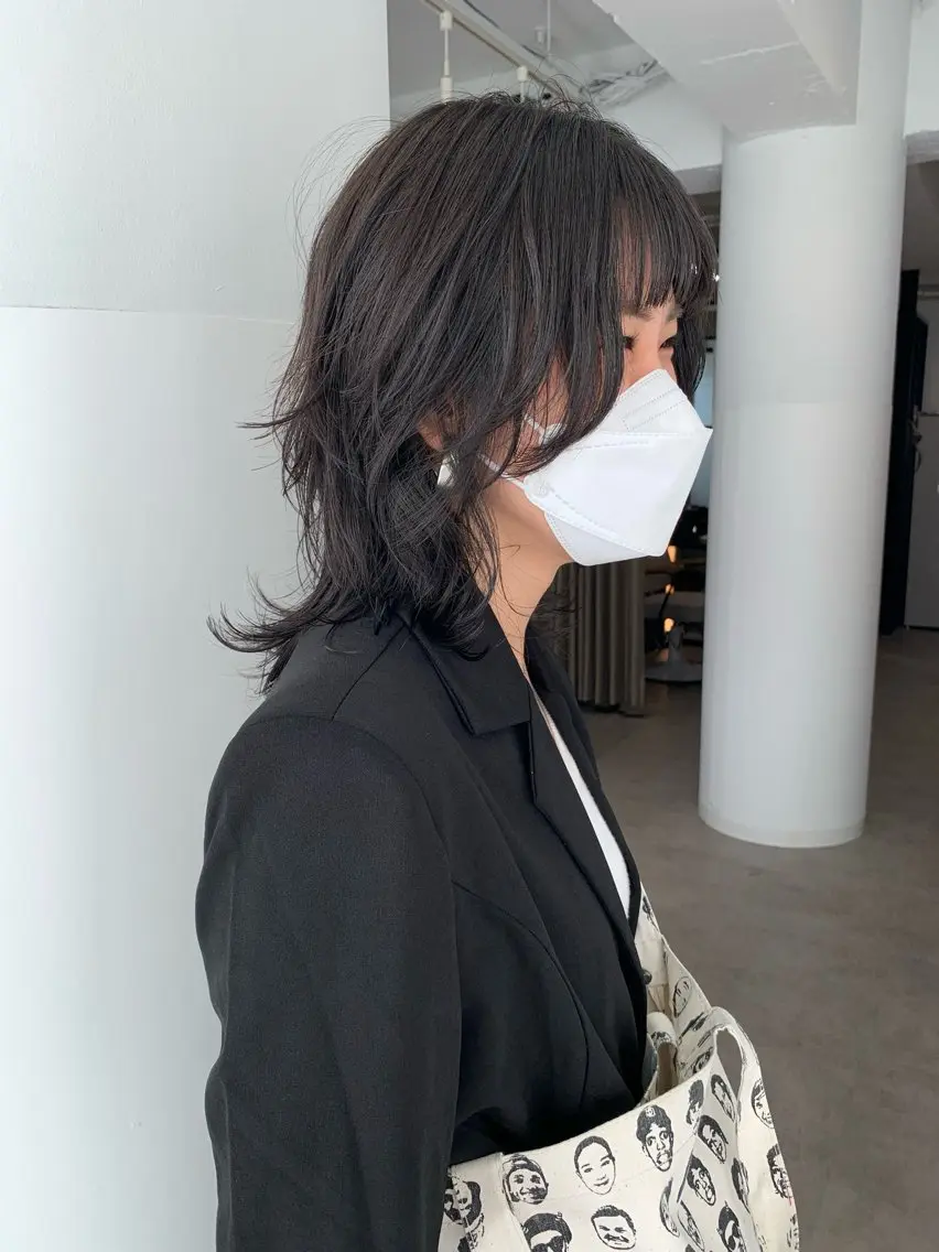 ミディアム パーマ ミディアムパーマ レイヤーカット カット パーマ トリートメント Lit. RINAのヘアスタイル