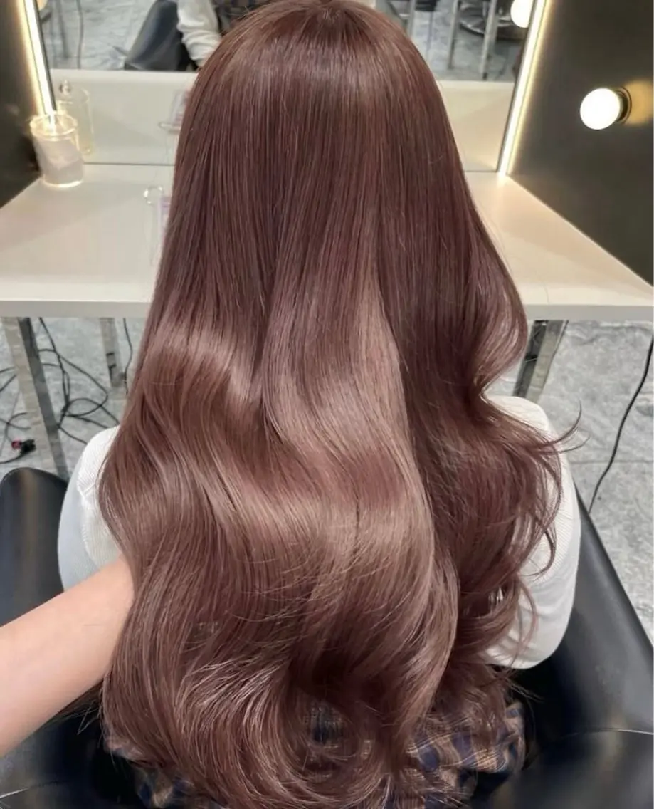 ロング カラー ブラウンカラー 透明感カラー ピンクカラー ピンクブラウン カット ヘアカラー トリートメント ✨ ラフィス川崎✨ しゅけ髪質改善カラーのヘアスタイル