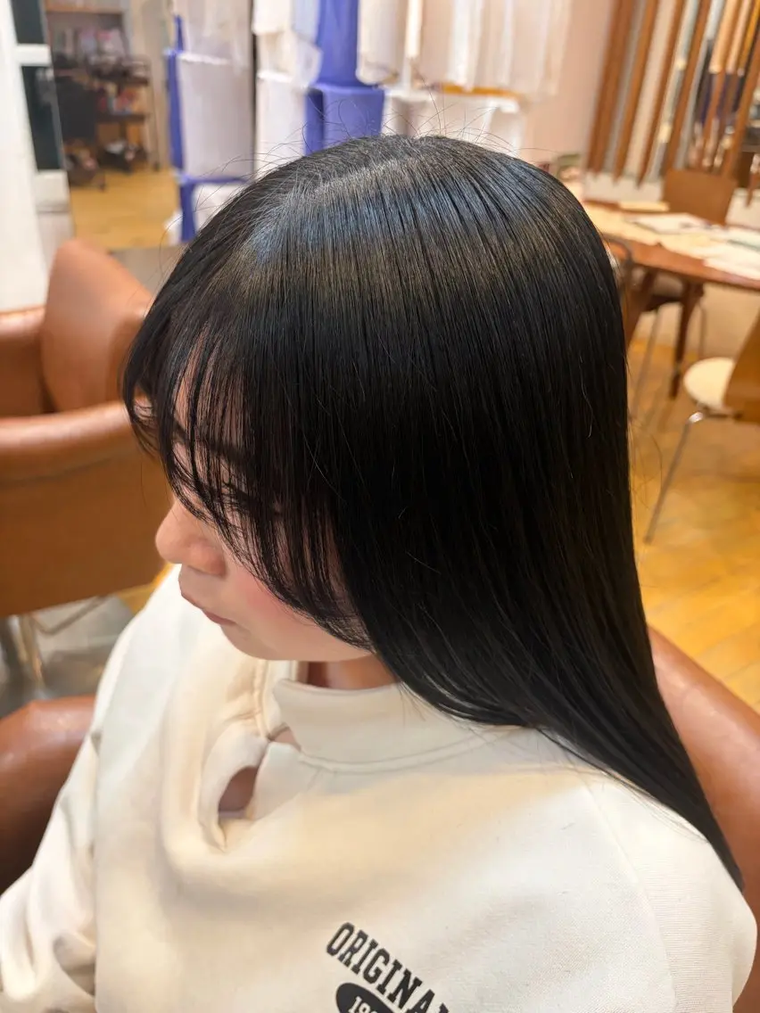 ロング カット ヘアカラー igrek田口 響希のヘアスタイル