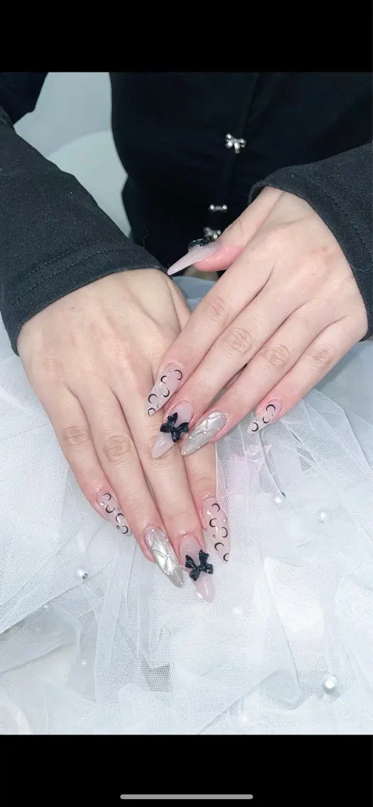 ネイル Moon nail salonのネイルデザイン