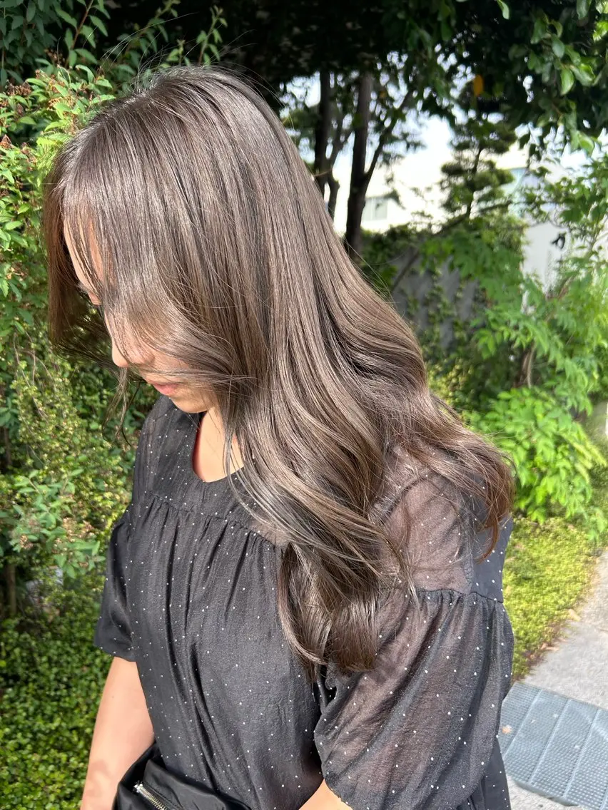 ロング ヘアカラー RINKA 岡崎美容室のヘアスタイル