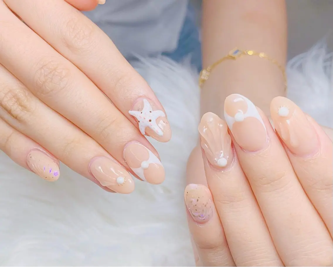ネイル チークネイル 長さ出し フットネイル 韓国ネイル マグネットネイル ハンドネイル ハンドケア AN NAIL _HOAのネイルデザイン