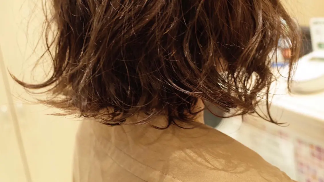 ショート カラー パーマ 当日予約🆗✂︎ ウエモト タクのヘアスタイル