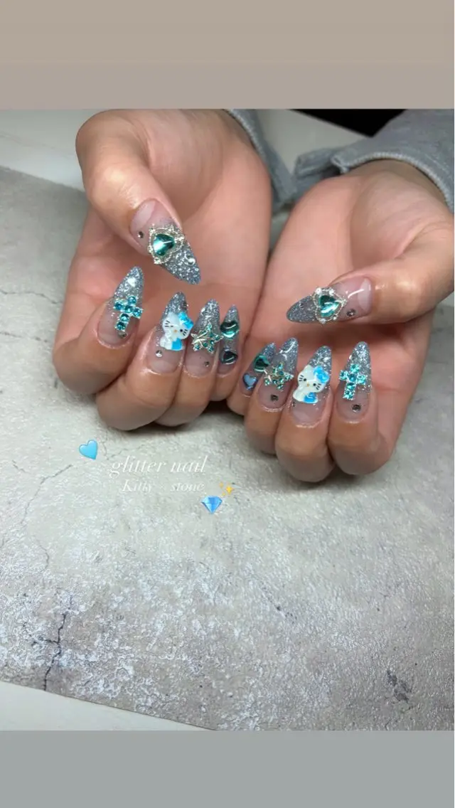 ネイル ハンドネイル ANELA mのネイルデザイン