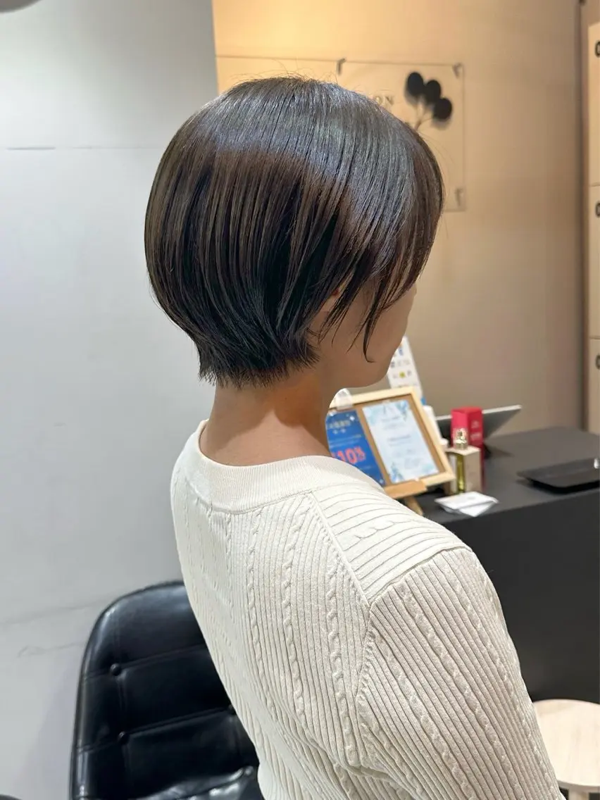 ショート カラー カット ヘアカラー トリートメント 透明感カラー/ボブ /佐藤伶のヘアスタイル