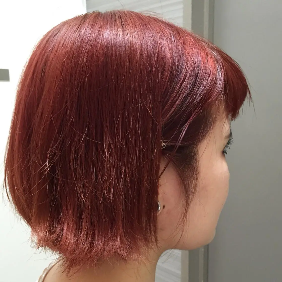 ミディアム カラー ピンクカラー 大石 陽菜のヘアスタイル