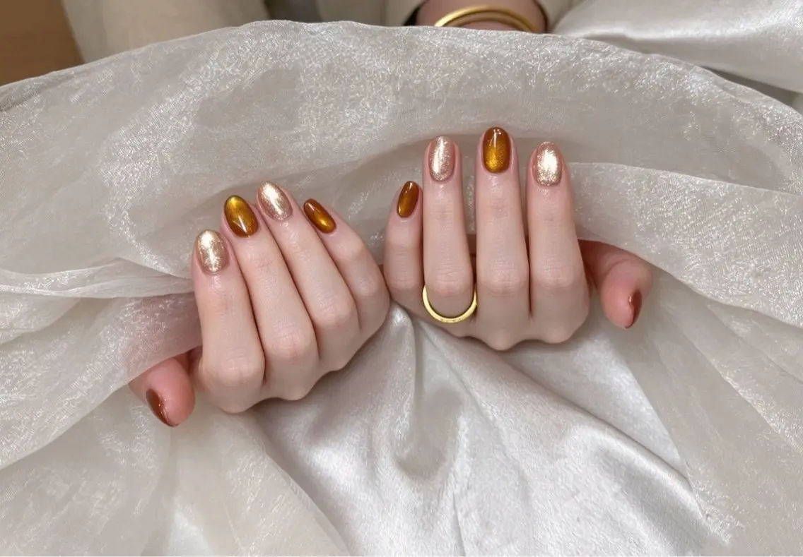 ネイル ゴールド マグネットネイル ハンドネイル Noa Nail ゆえのネイルデザイン