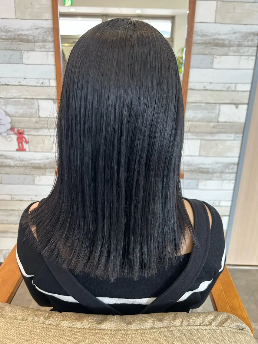ロング 木庭 愛莉のヘアスタイル