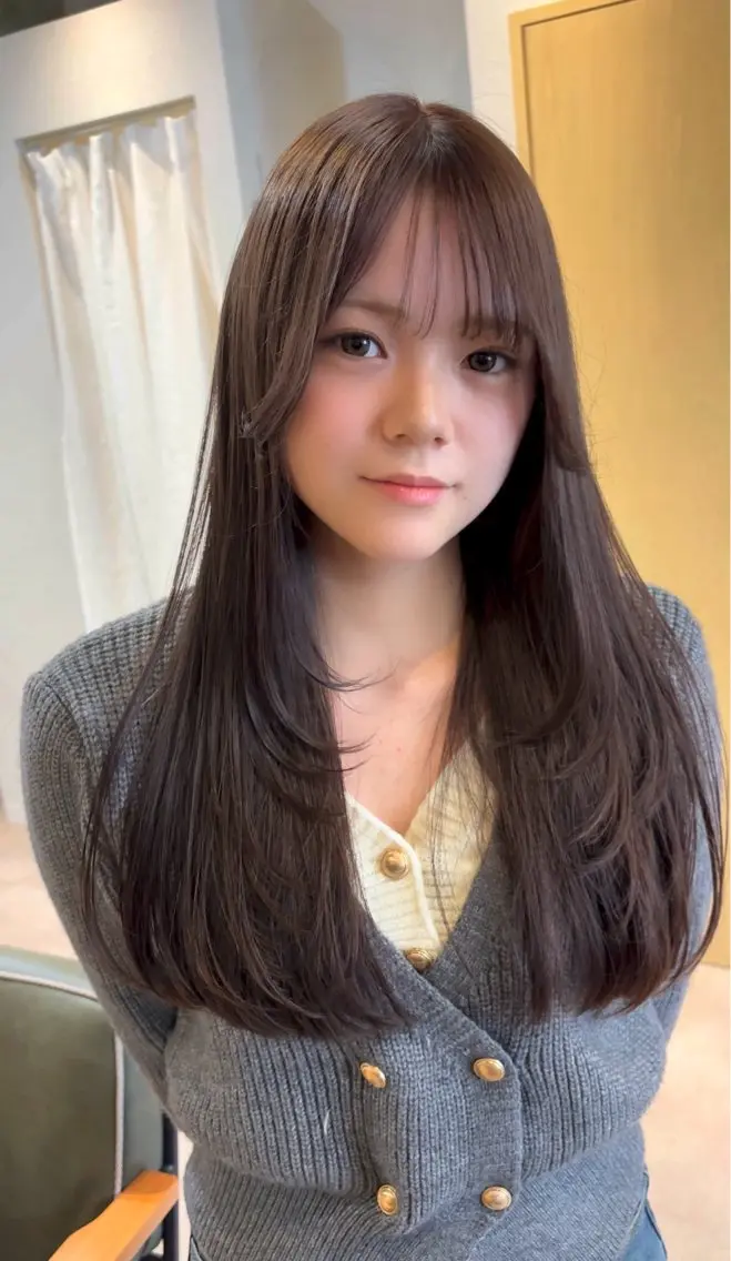 ロング レイヤー/エクステ Veluaのヘアスタイル