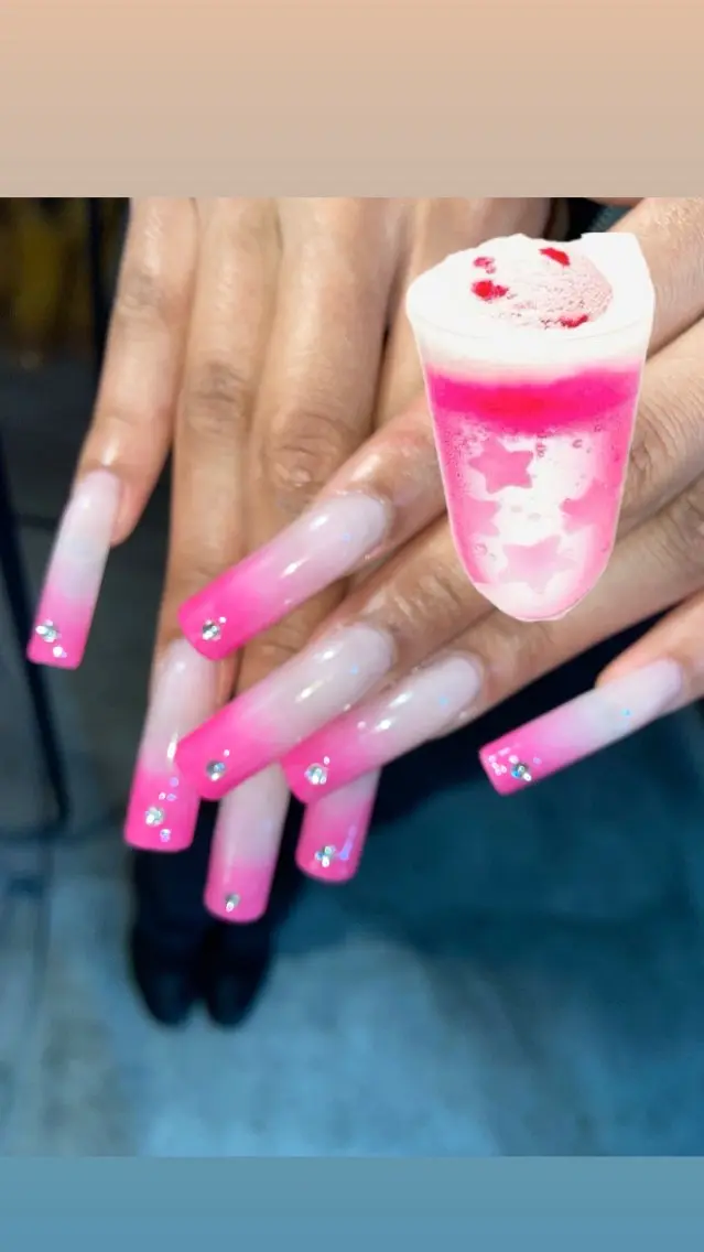 【オフなし】チップ長さだし10本+simpleコース🎀(ミラー、オーロラ、グラデーション、フレンチ)の写真