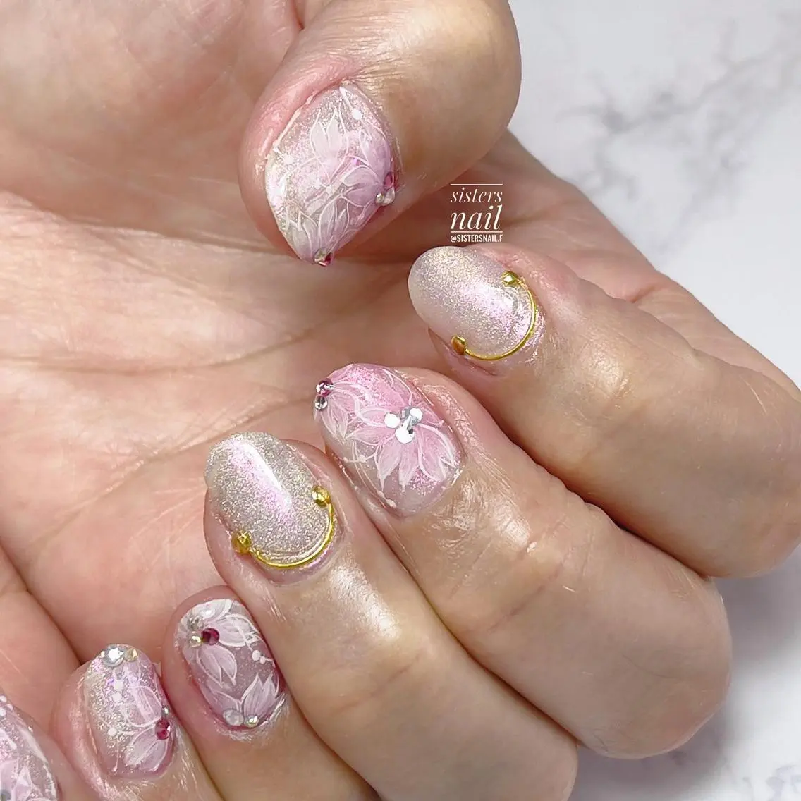 ネイル アートネイル オーロラネイル 桜ネイル 入学式 フラワーネイル sisters nail.fのネイルデザイン