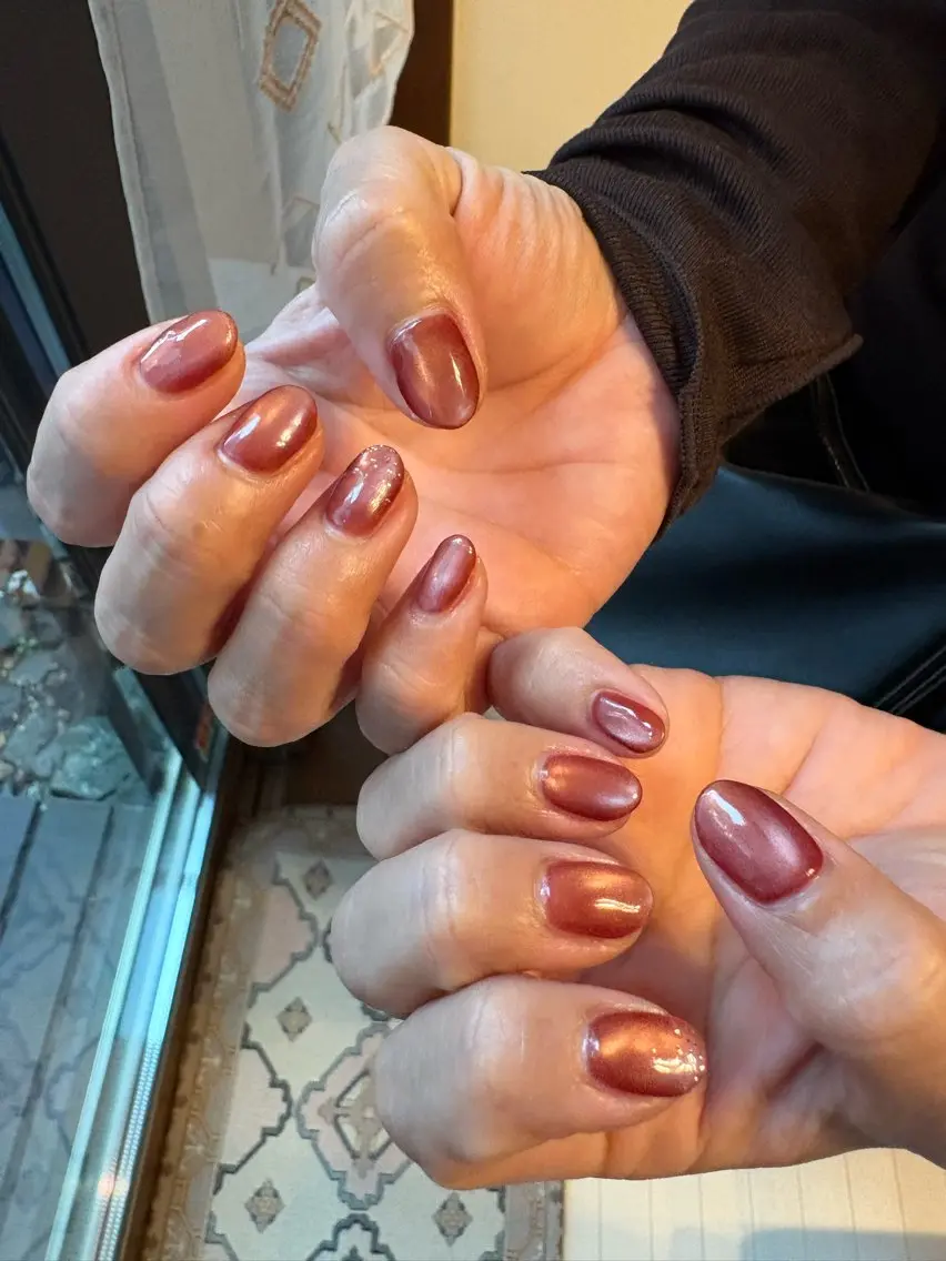 ネイル ハンドネイル フットネイル Slow.Nail Tomomiのネイルデザイン