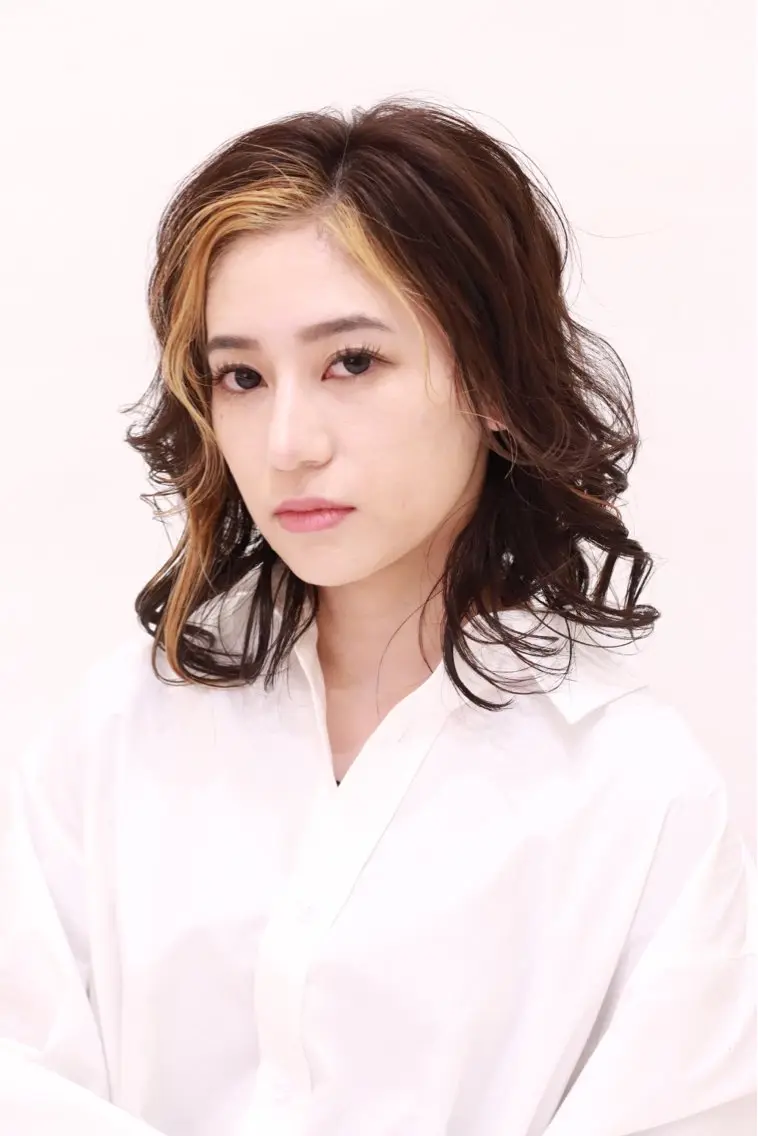 美容学生限定カットカラーの写真