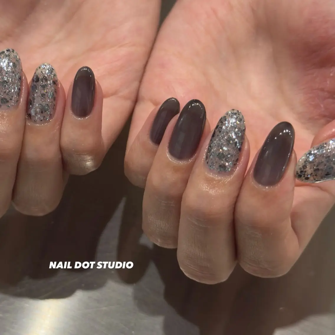 ネイル ハンドネイル NAILDOTSTU DIO SEINAのネイルデザイン