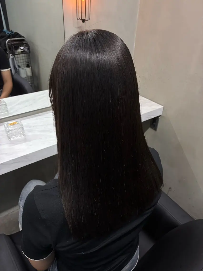 ロング 髪質改善 カット 縮毛矯正 加田 萌美のヘアスタイル