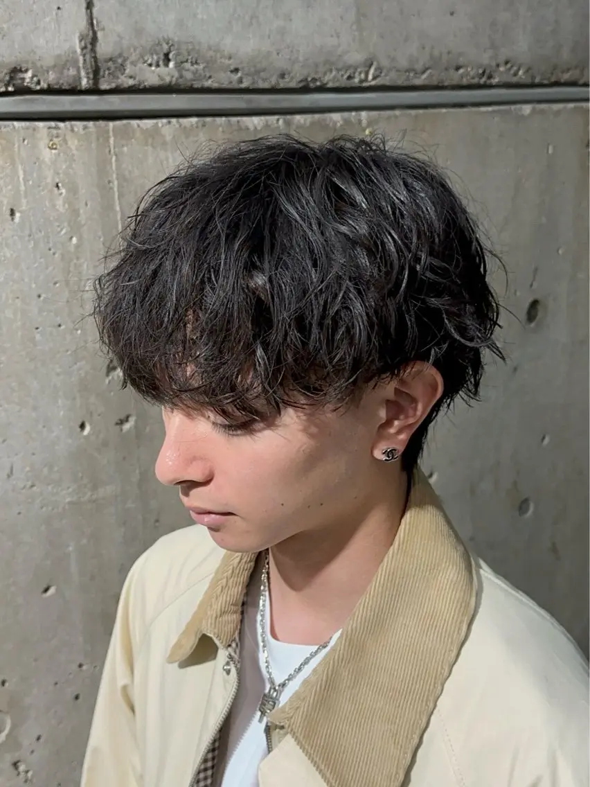 ミディアム カット パーマ 五十嵐 圭音のヘアスタイル