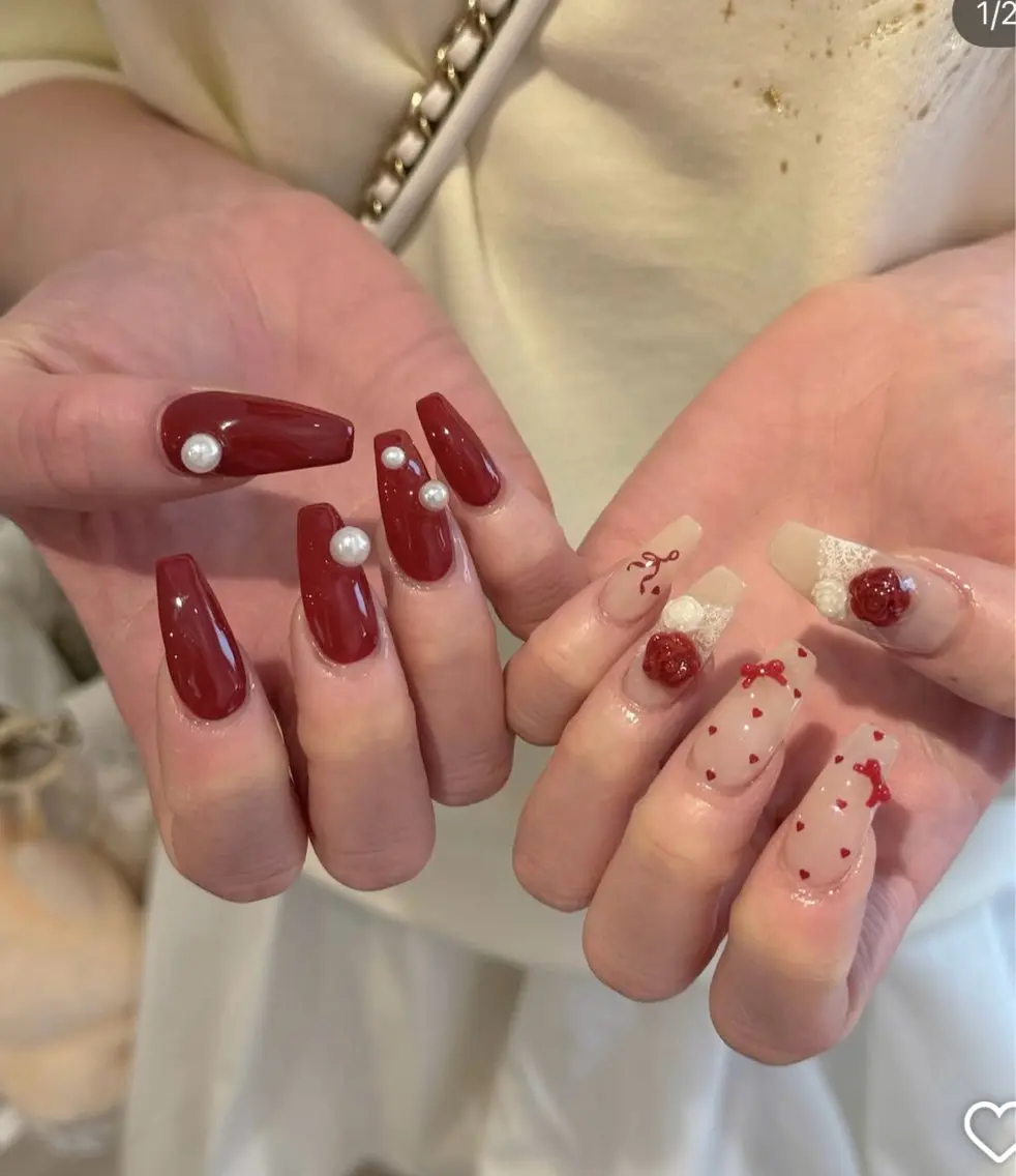 ネイル アートネイル ジェルネイル ガーリー キラキラネイル Nihonthy Nail 新宿のネイルデザイン