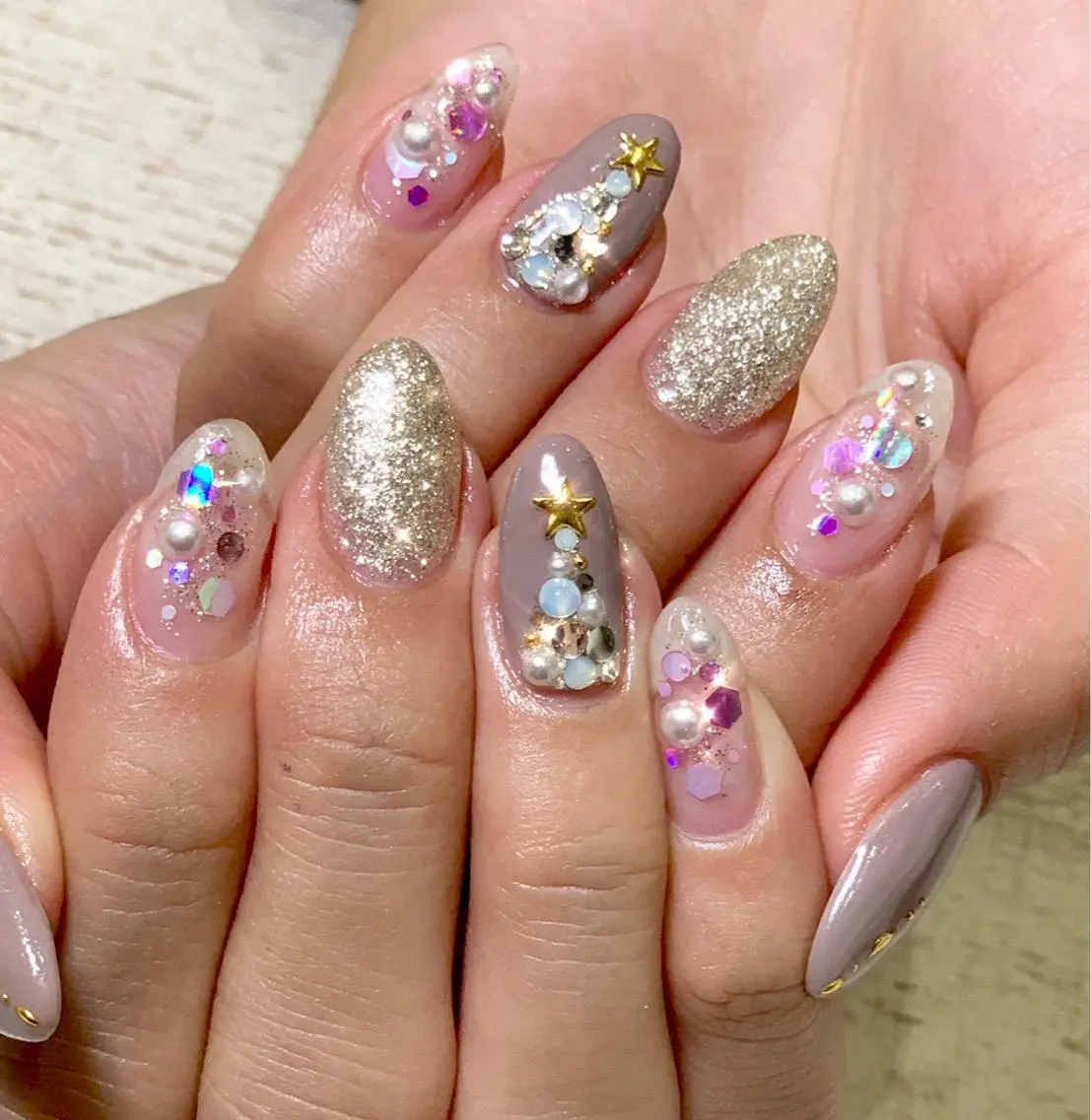 ネイル 冬ネイル クリスマス Lino+ ネイル&よもぎ蒸しのネイルデザイン