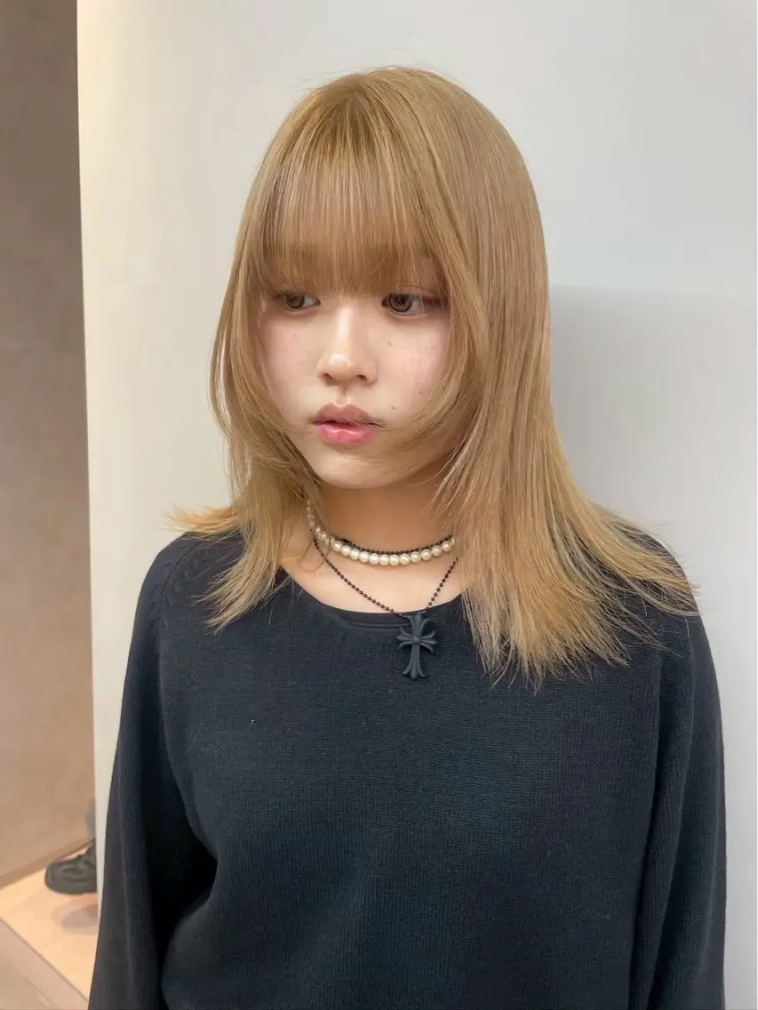 セミロング カラー three_ ナオキのヘアスタイル