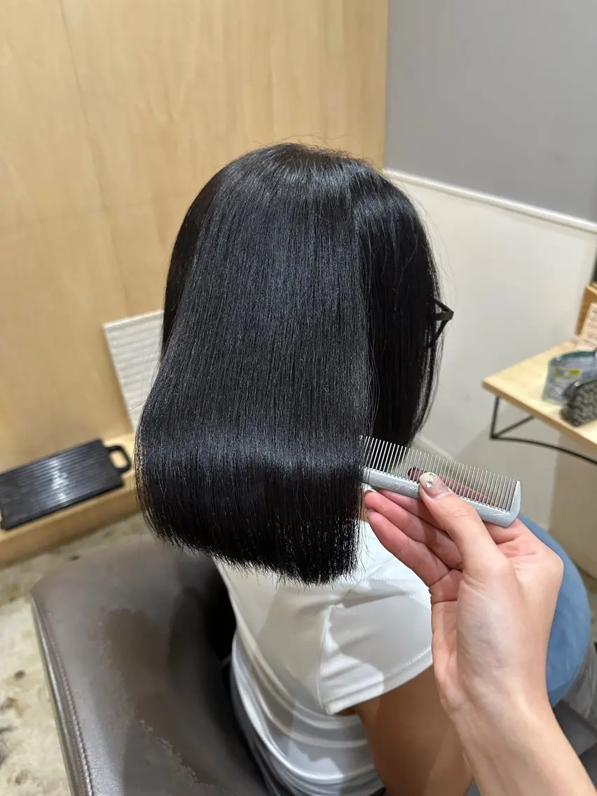 ミディアム トリートメント ヘアカラー トリートメント miloc MOMOKAのヘアスタイル