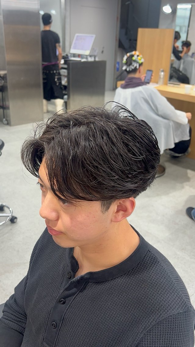 パーマ メンズ フェザーパーマ メンズパーマ カット パーマ 🔥メンズ特化🔥 フェード職人/匠翔のヘアスタイル