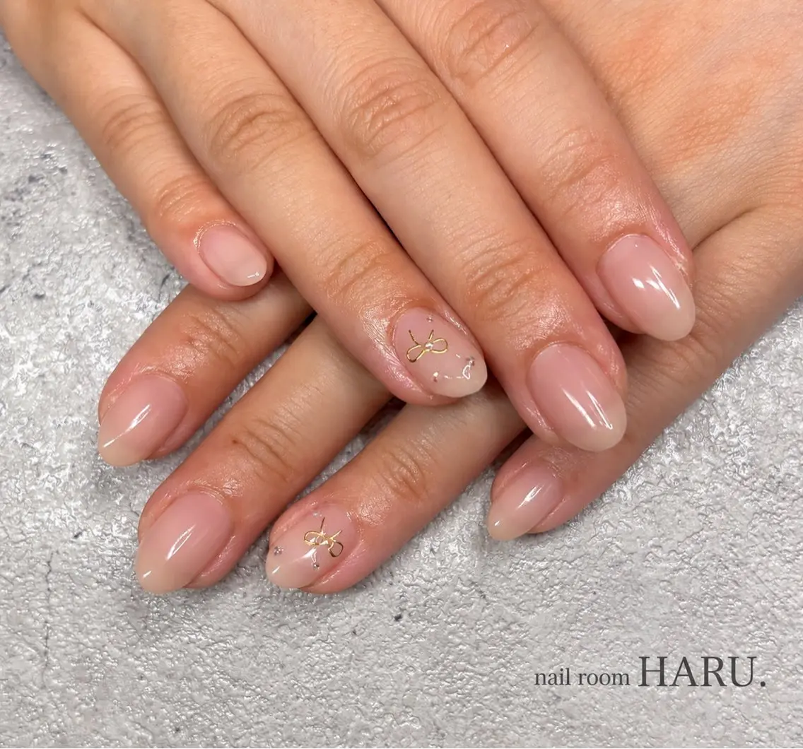 ネイル nailroom HARU.のネイルデザイン