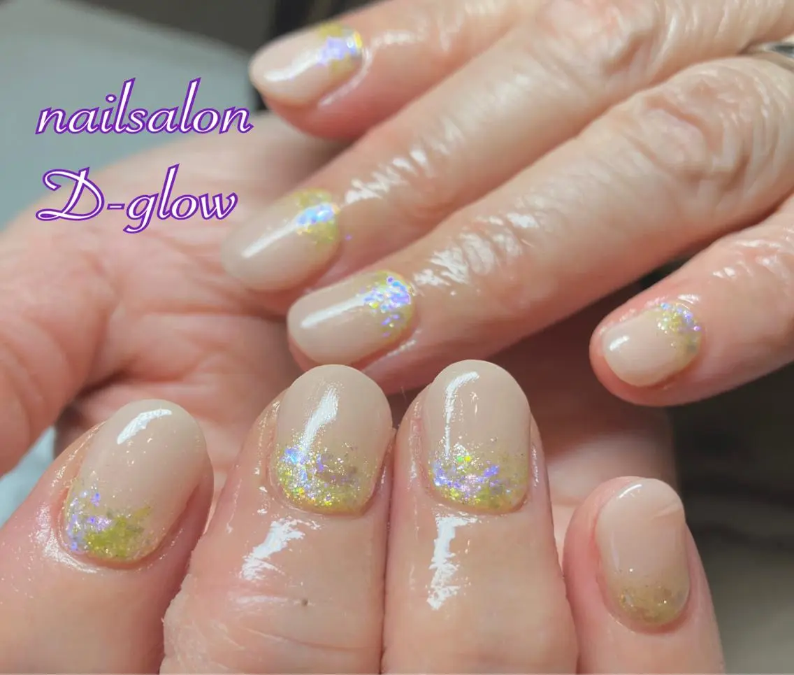 ネイル ハンドネイル ネイルサロン D-glowのネイルデザイン