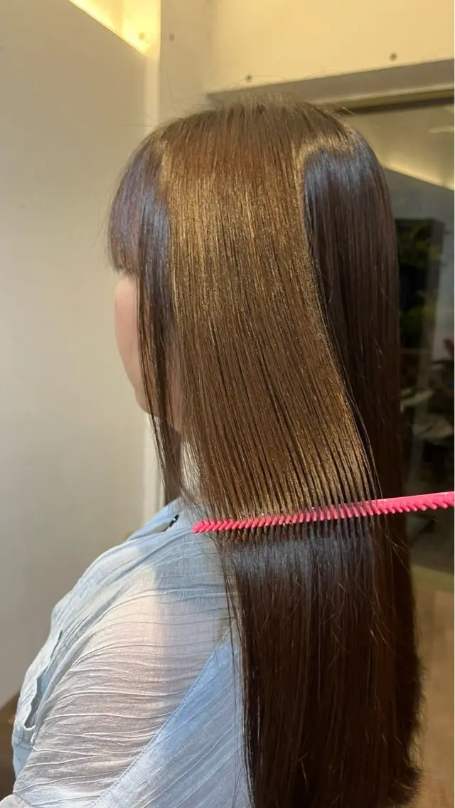 ロング 角田 癒音のヘアスタイル