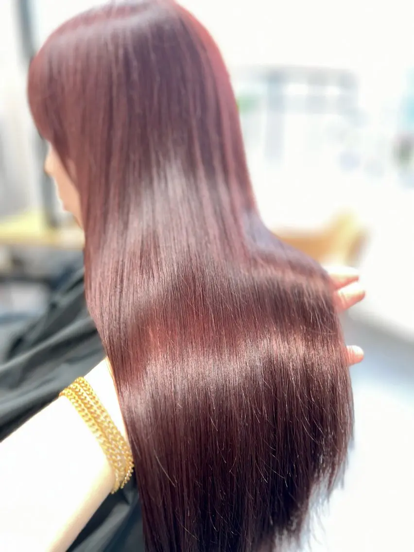 【6月限定40%OFF】カット+フルカラー+ダメージレス&補修ケアトリートメントの写真
