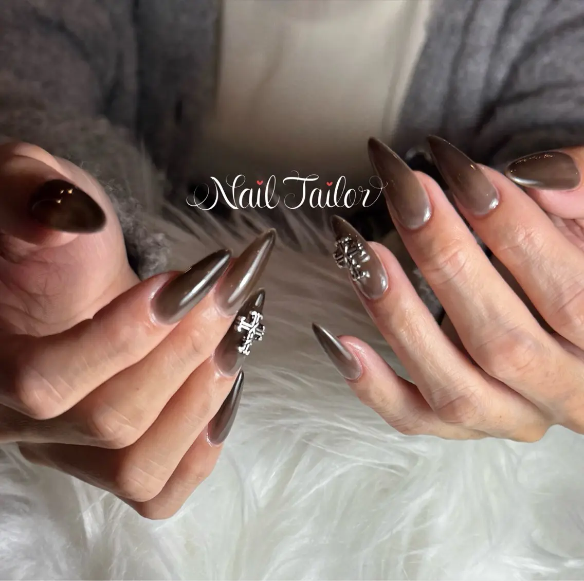 ネイル 長さ出し キラキラネイル ロングネイル ワンカラーネイル スカルプネイル NailTailor ネイルテイラーのネイルデザイン