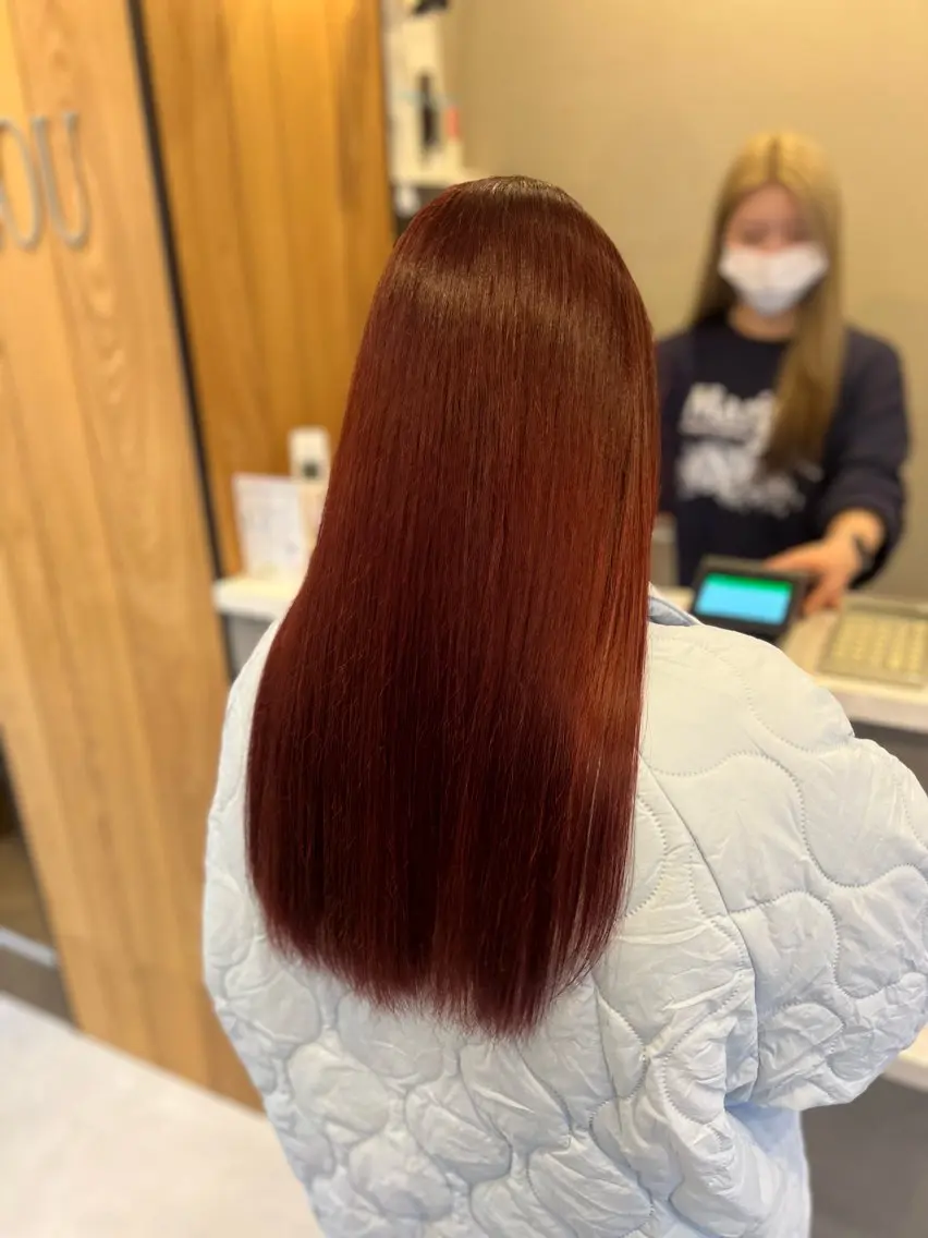 ロング カラー レッドカラー 🥀さとう ゆうな🥀のヘアスタイル
