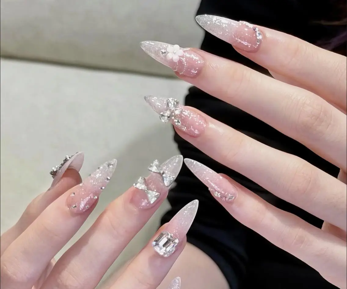 ネイル ハンドネイル she’s nailのネイルデザイン