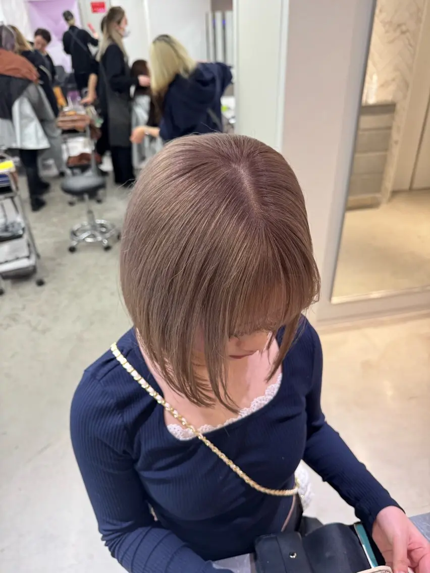 ショート カラー ヘアカラー トリートメント 店長 MANAMI /ブリーチ/骨格ボブのヘアスタイル