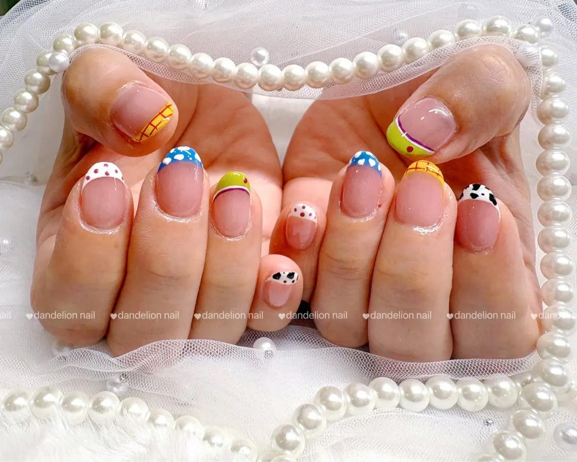 ネイル フレンチネイル 持ち込み ワンホンネイル ハンドネイル dandelion nail北千住のネイルデザイン