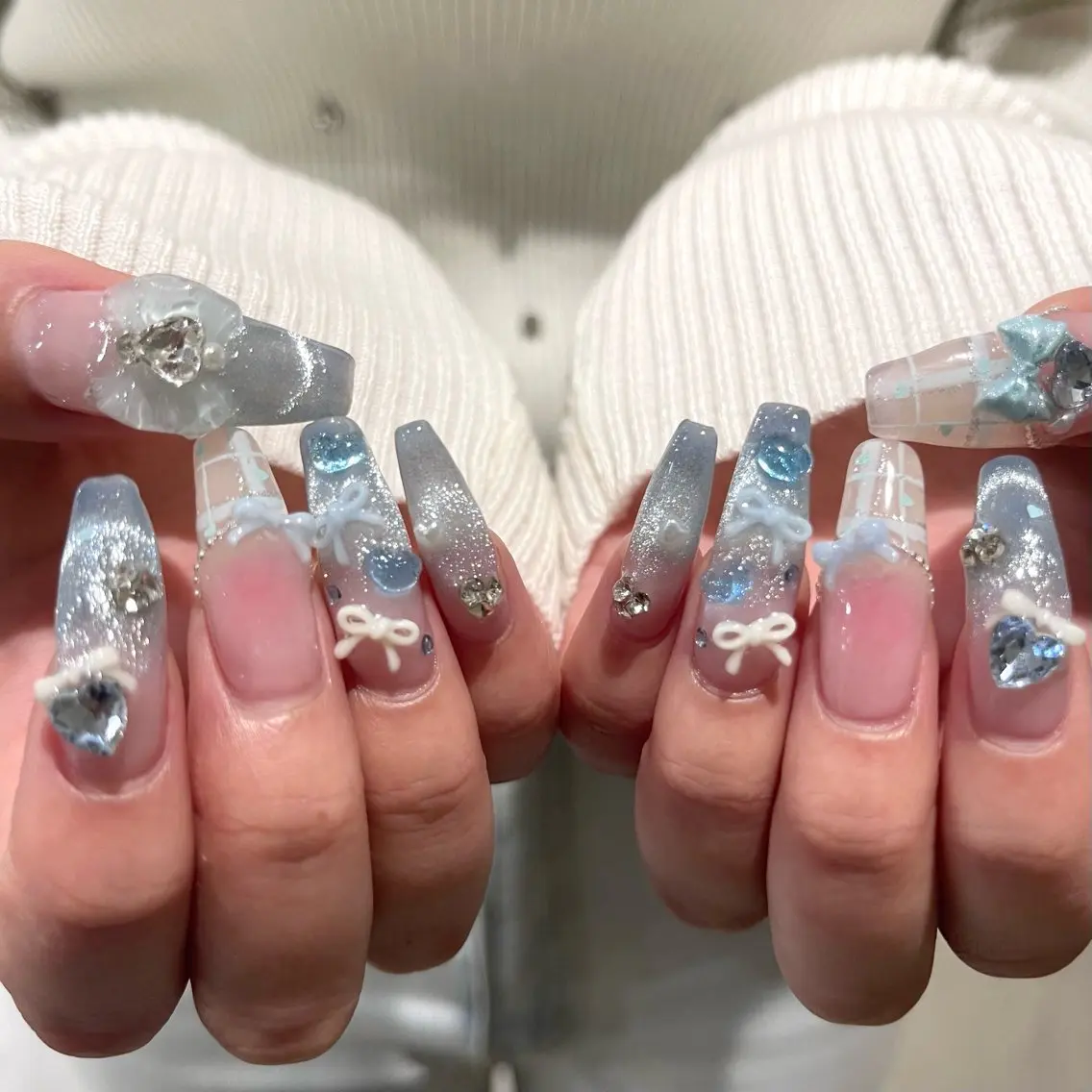 ネイル ハンドネイル 🧁fein. nana🩵のネイルデザイン