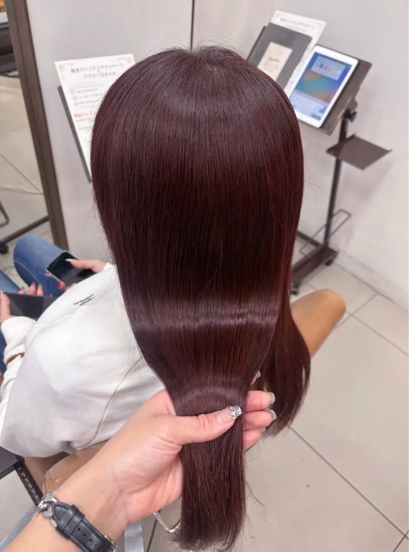セミロング カラー レッドカラー 髪質改善 ヘアカラー トリートメント 頭皮×髪質改善 透明感カラー💎中村のヘアスタイル