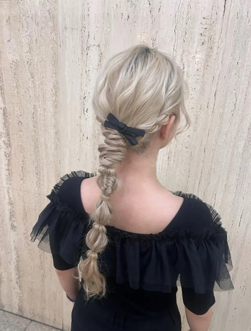 ロング ヘアアレンジ ひなた 🌟*.+゚のヘアスタイル