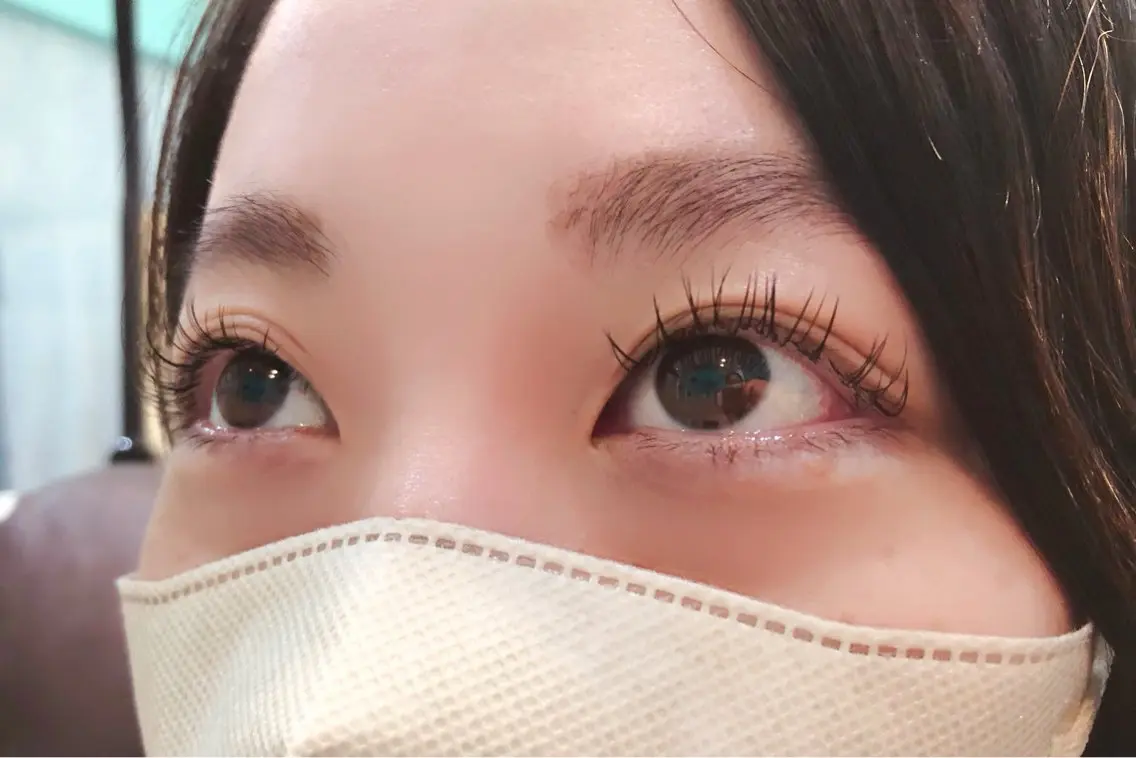 マツエク・マツパ フラットラッシュ ナチュラル 大城 真美のマツエク・マツパデザイン