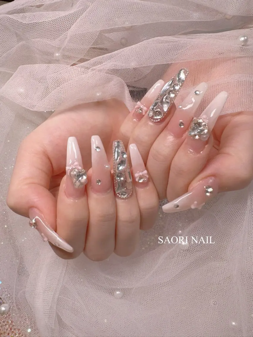 ネイル チークネイル フットネイル ジェルネイル 韓国ネイル マグネットネイル ハンドネイル SAORI NAIL /長さ出し専門店のネイルデザイン