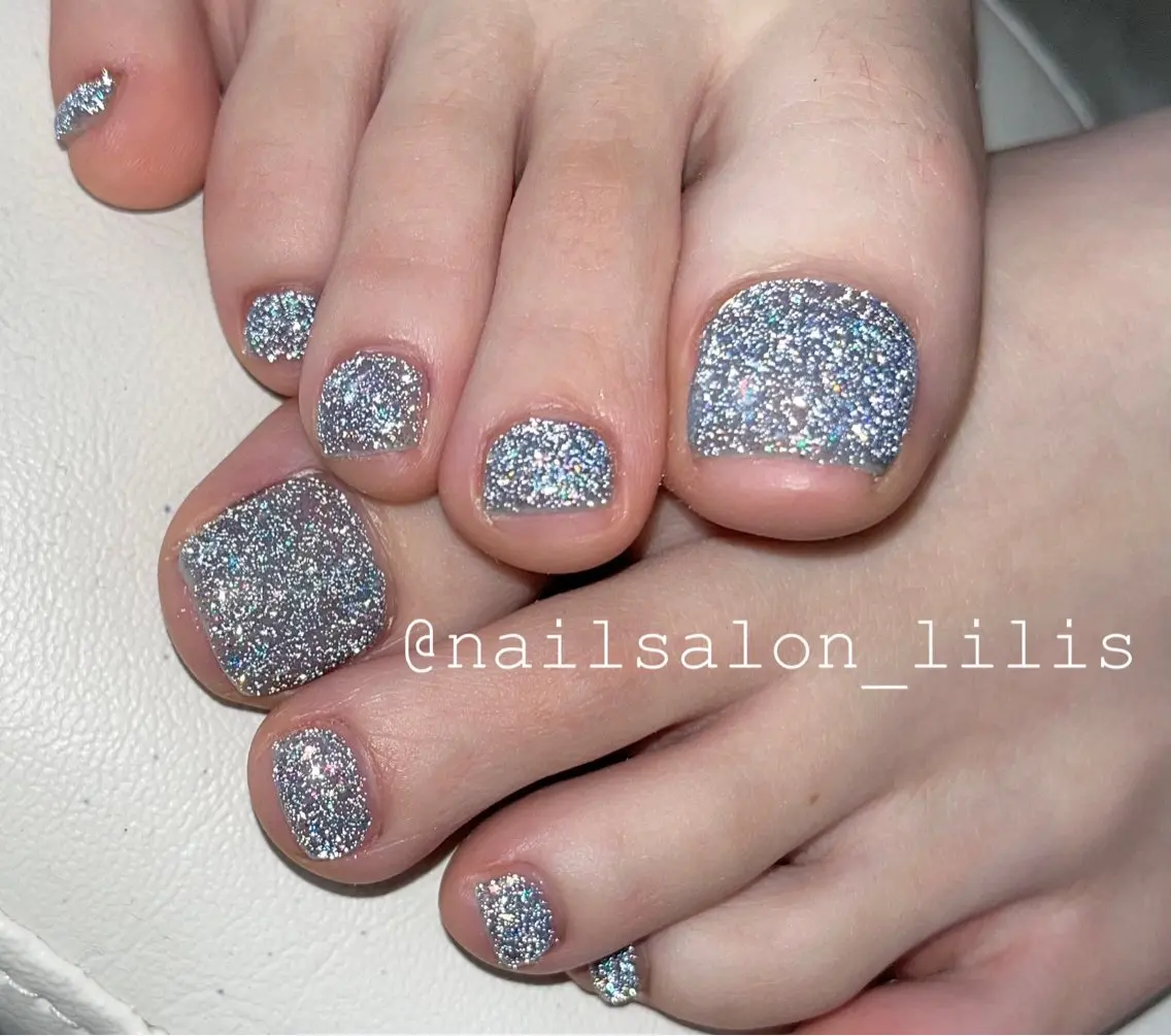 ネイル フラッシュネイル フットネイル nailsalon Lilisのネイルデザイン